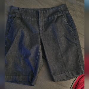 Roz & Ali Women's Walking Bermuda Shorts